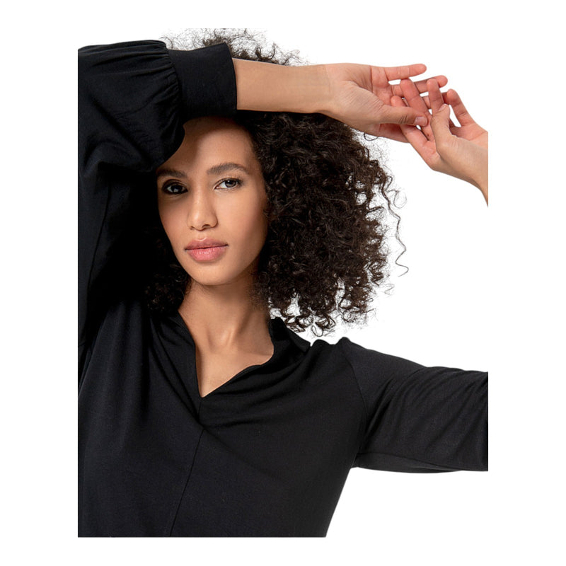 Maglie Donna Surkana - T-shirt aderente, collo a camicia con scollo a V - Nero