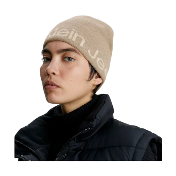 Berretti in maglia Donna Calvin Klein - Logo Beanie - Beige